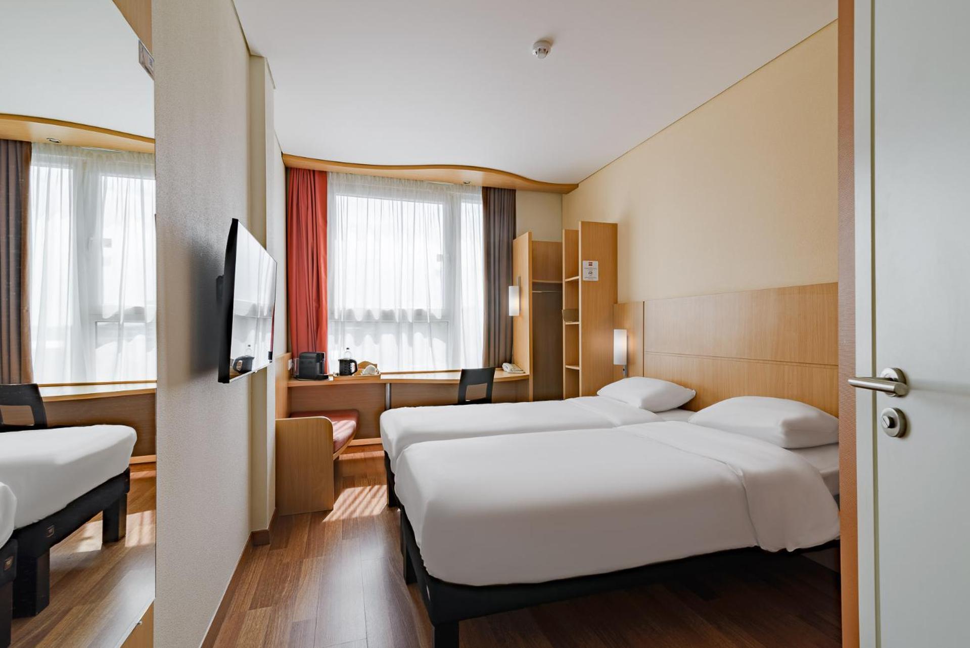 Ibis Kaunas Centre Exteriör bild